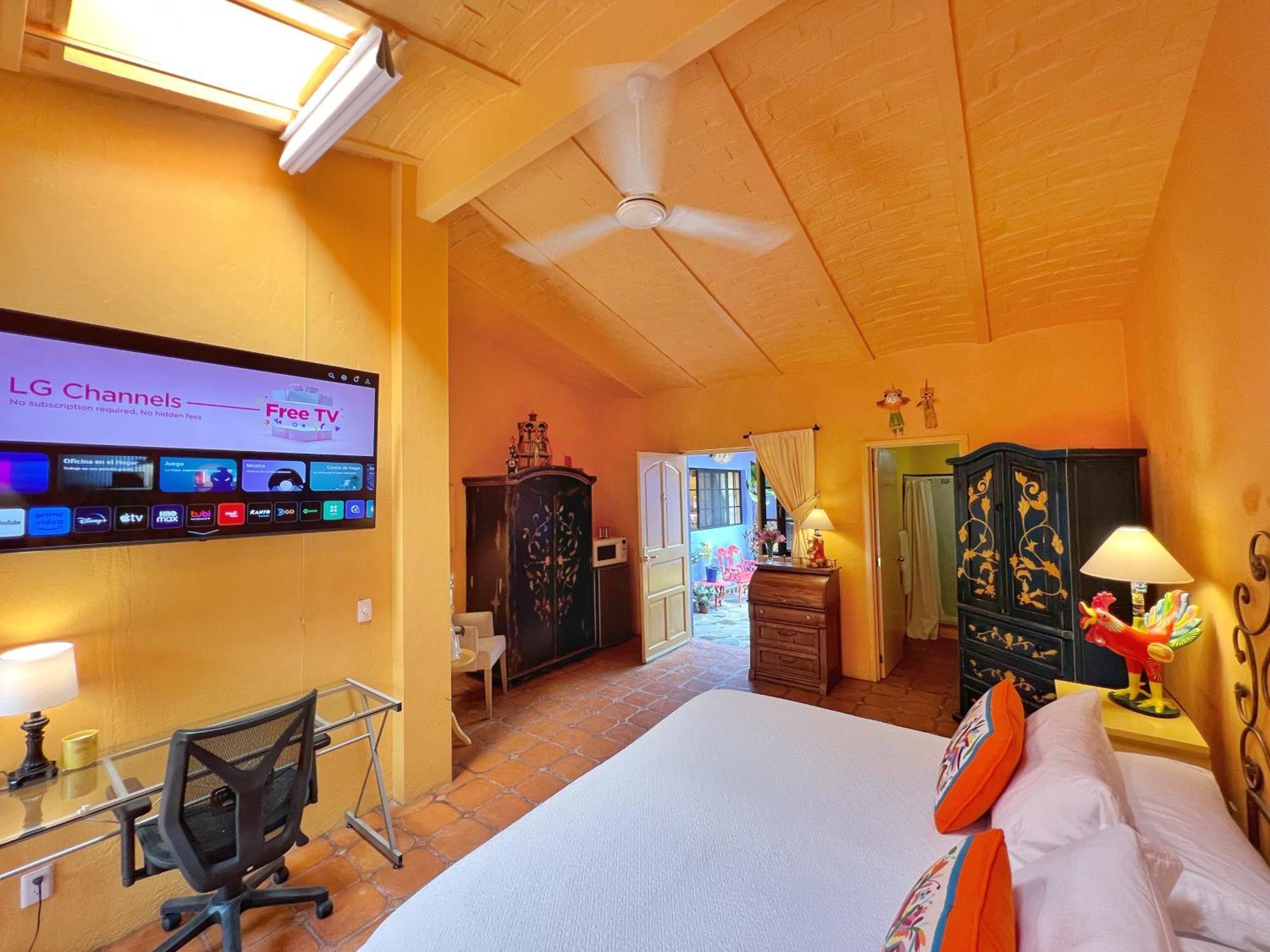 Estrellita'S Bed & Breakfast Ajijic Luaran gambar