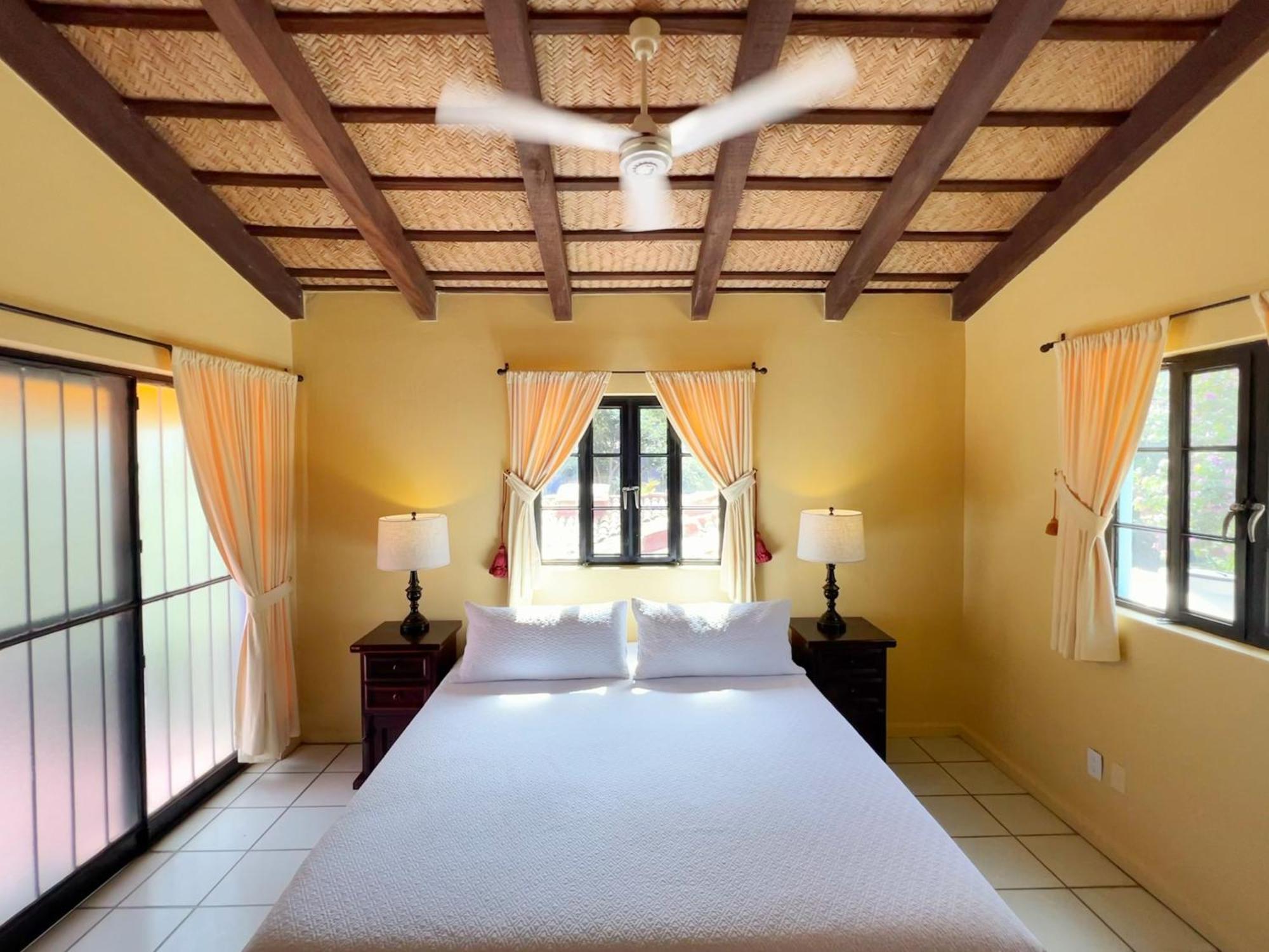 Estrellita'S Bed & Breakfast Ajijic Luaran gambar
